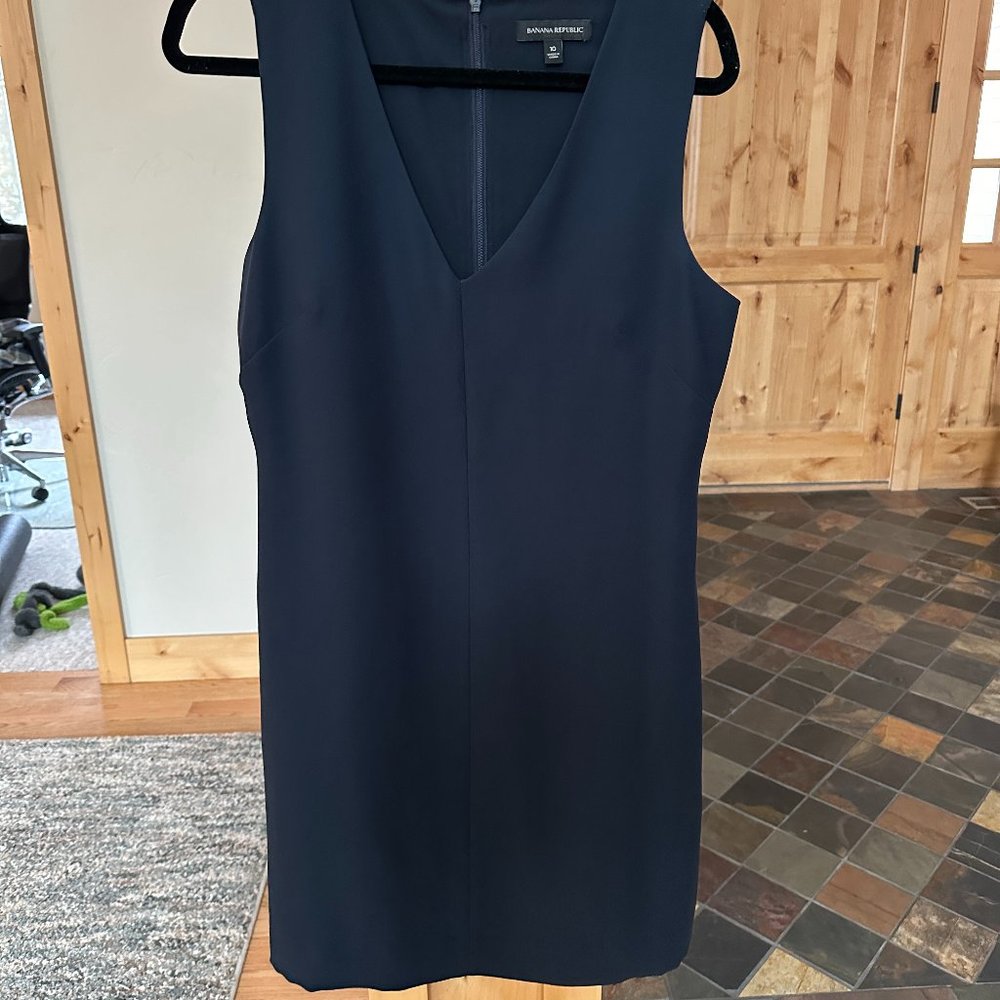 Banana Republic Navy Shift Dress With side Pockets